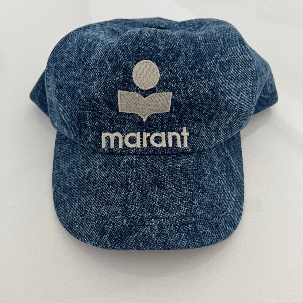Isabel Marant White and Navy Cap